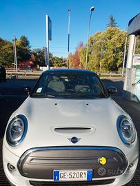 MINI COOPER SE FULL ELECTRIC