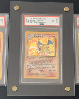 Charizard prima edizione ita psa