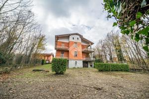 BIFAMILIARE A ANNONE DI BRIANZA