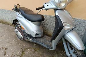 piaggio liberty 200 