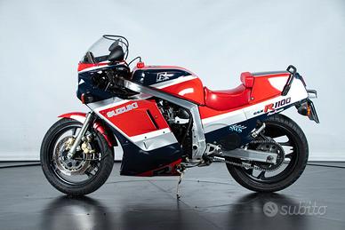Suzuki GSX 1100 - 1986