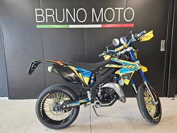 Suzuki Valenti SM 50