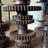 Ingranaggi / coperchio cambio fiat 605