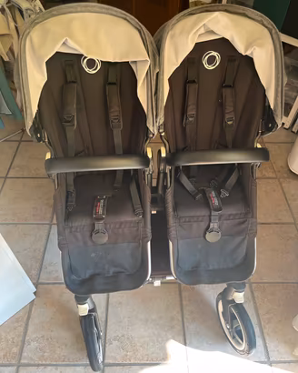 Passeggino gemellare bugaboo