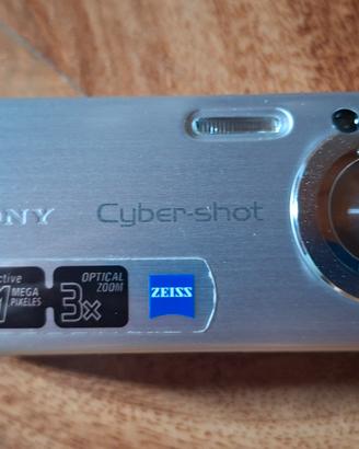 Fotocamera Sony Cybershot Carl Zeiss 4.1 Megapixel