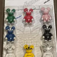 Portachiavi Qee Adicolor TOY2R Adidas