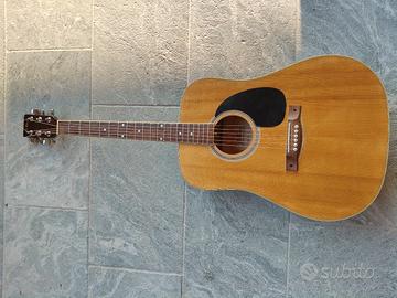 Chitarra acustica El Torres
