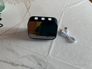 Pantone Orologio Sveglia e Speaker Bluetooth