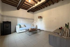 CASA DI CORTE A VOLONGO