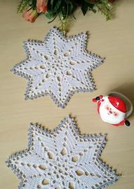 Piccoli centrino bianchi a stella 