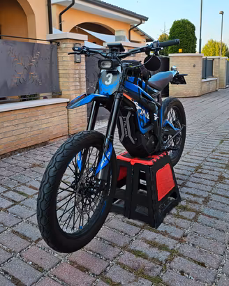 Talaria sting TL4000 L1e