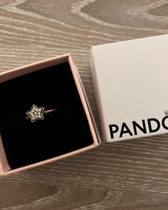 Anello pandora