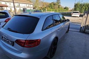 Audi A4 Avant 2.0 TDI gommata fatta distribuzione 