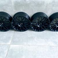 Cerchi in lega MoMo Design Mod. Revenge