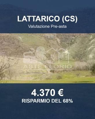 Immobile in asta di 8400 m² a Lattarico