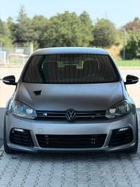 GOLF R