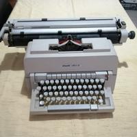 Macchina da scrivere Olivetti Linea 98