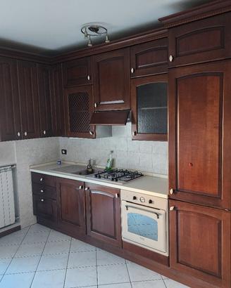 cucina in legno 300 cm completa di eletrodomestici