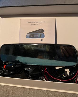 Specchietto interno con doppia dashcam e navigator