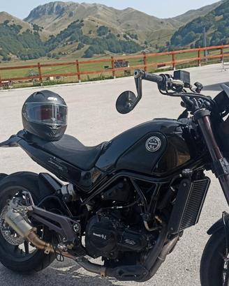 Benelli Leoncino 500