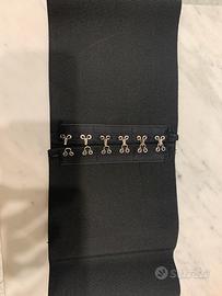 Fascia elastica nera