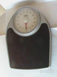 PESAPERSONE MECCANICA LAICA, PORTATA MAX. KG 150.