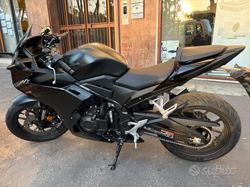 Honda Cbr500r nera nuova