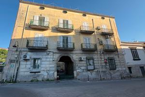 Nocera inferiore- appartamento con terrazzi