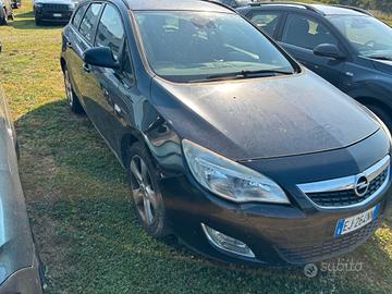 Opel Astra 1.7 CDTI - 2011