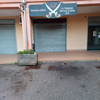 Locale commerciare pronto per macelleria