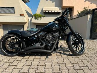 Harley Davidson Breakout 103