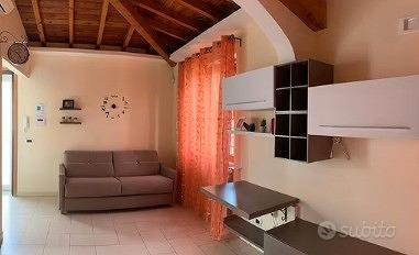 Prima porta bilocale con posto auto