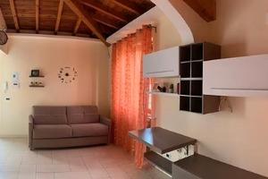 Prima porta bilocale con posto auto