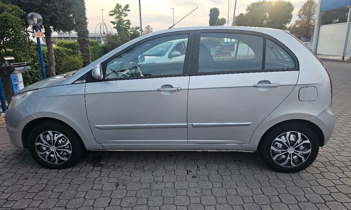 Tata Indica Vista Bifuel 