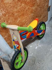 Bici in legno