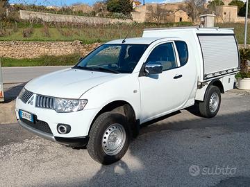 Mitsubishi L200 2.5 DI-D/136CV Club Cab Invite DPF