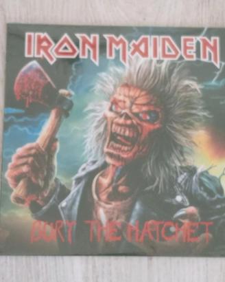 Iron Maiden – Bury The Hatchet