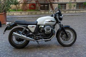 Moto Guzzi v7 Cafè Classic