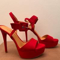 Sandalo con plateaux e tacco 15 cm