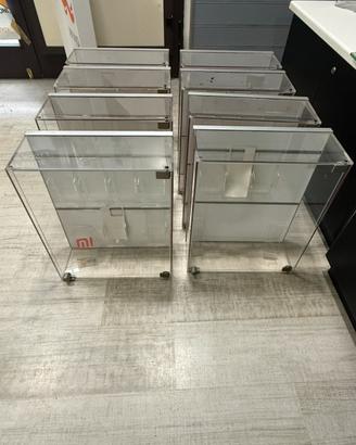 Vetrine plexiglass parrucchiere, estista, profumi