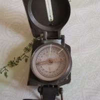 bussola militare vintage