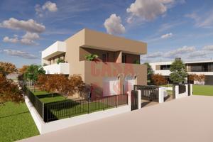 trifamiliare ai Ferri, la zona piu' esclusiva di A