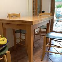 Tavolo da cucina con sedie  - brand Valcucine