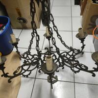 Lampadario in bronzo antico