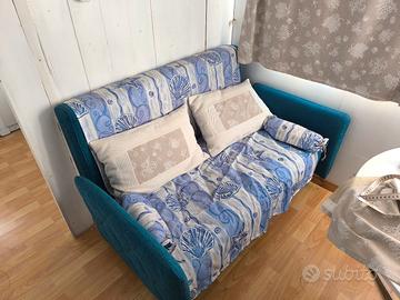 divano letto a due sedute