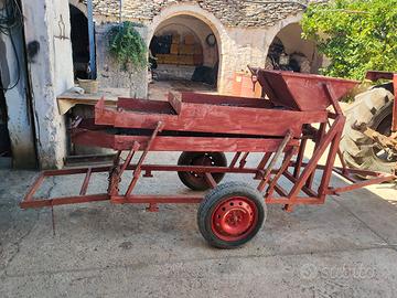 attrezzi agricoli cernitrice per olive