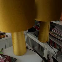 Coppia abat-jour in color senape di velluto