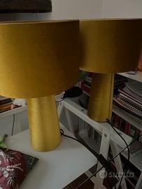 Coppia abat-jour in color senape di velluto