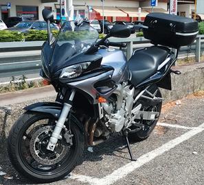 Fazer FZ6 