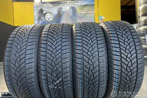 4 Gomme 205/50R17 93H Goodyear inverno 95% residui